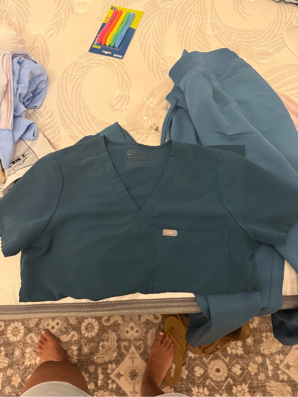 Figs Caribbean blue scrub set